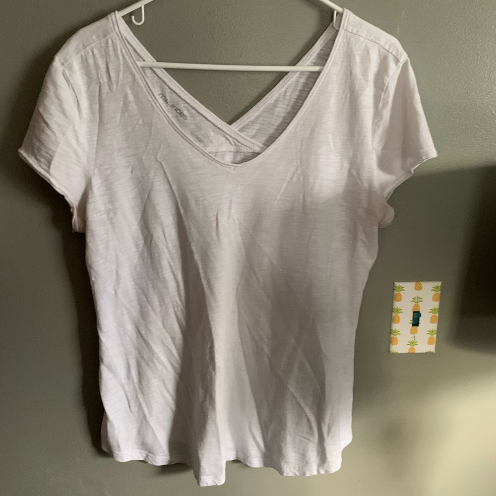 Basic white t-shirt - Picture 1 of 3